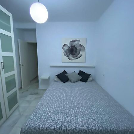Beautiful Apartment In Historic City Center เซบีญา ภายนอก รูปภาพ