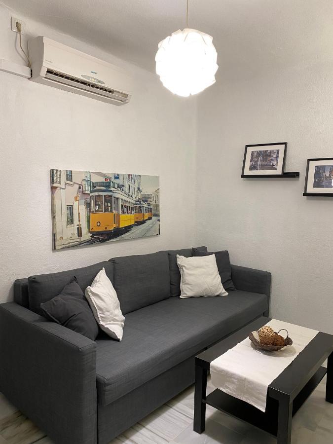 Beautiful Apartment In Historic City Center เซบีญา ภายนอก รูปภาพ